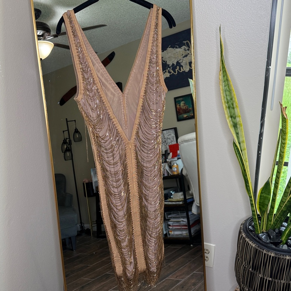 House of CB 'Anouk' Gold Chain Dress - Picture 12 of 14